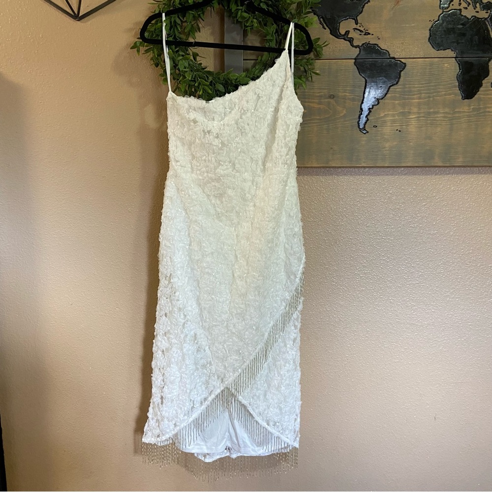 NWOT Lulus Stunning Destiny Ivory One-Shoulder 3D Floral Midi Dress - Picture 2 of 13